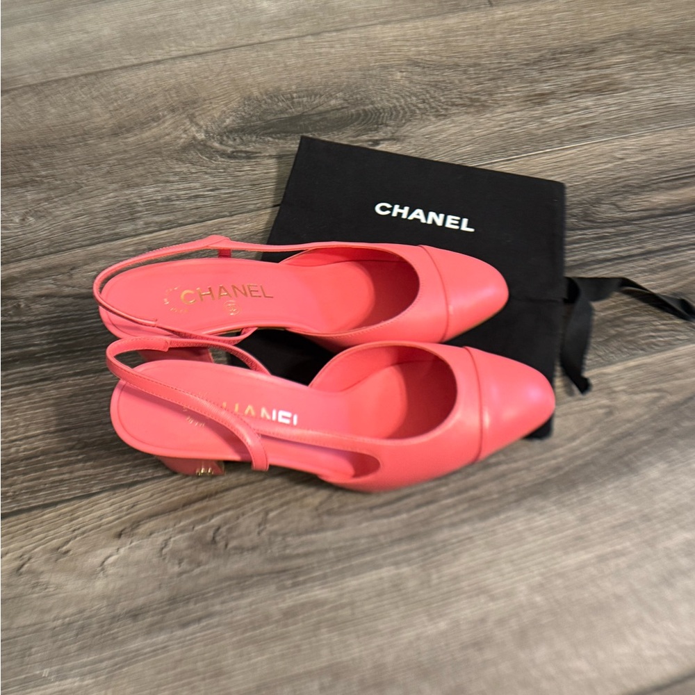 CHANEL Pink Leather Classic Slingback Heels - Size 37.5 C - Picture 2 of 10